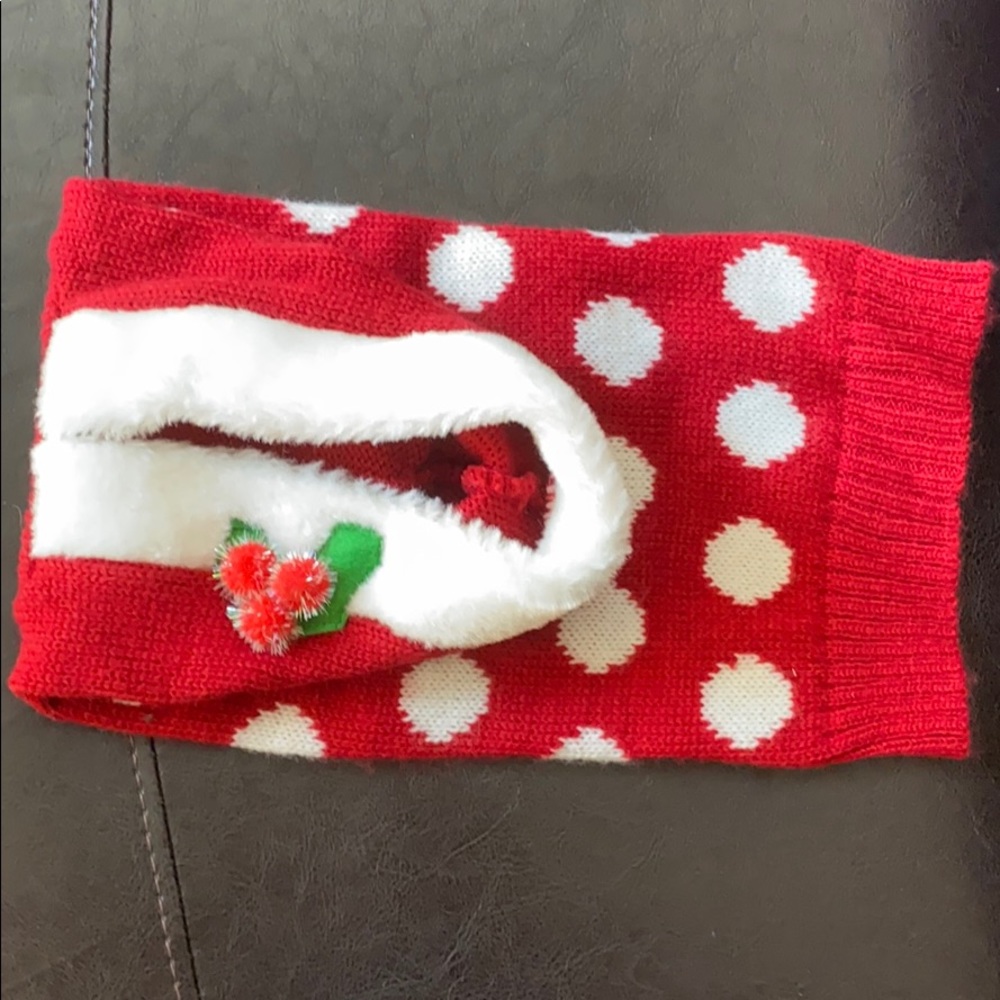 NWOT CHRISTMAS DOG SWEATER